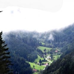 Blick von der Rosshardhütte ins Tal